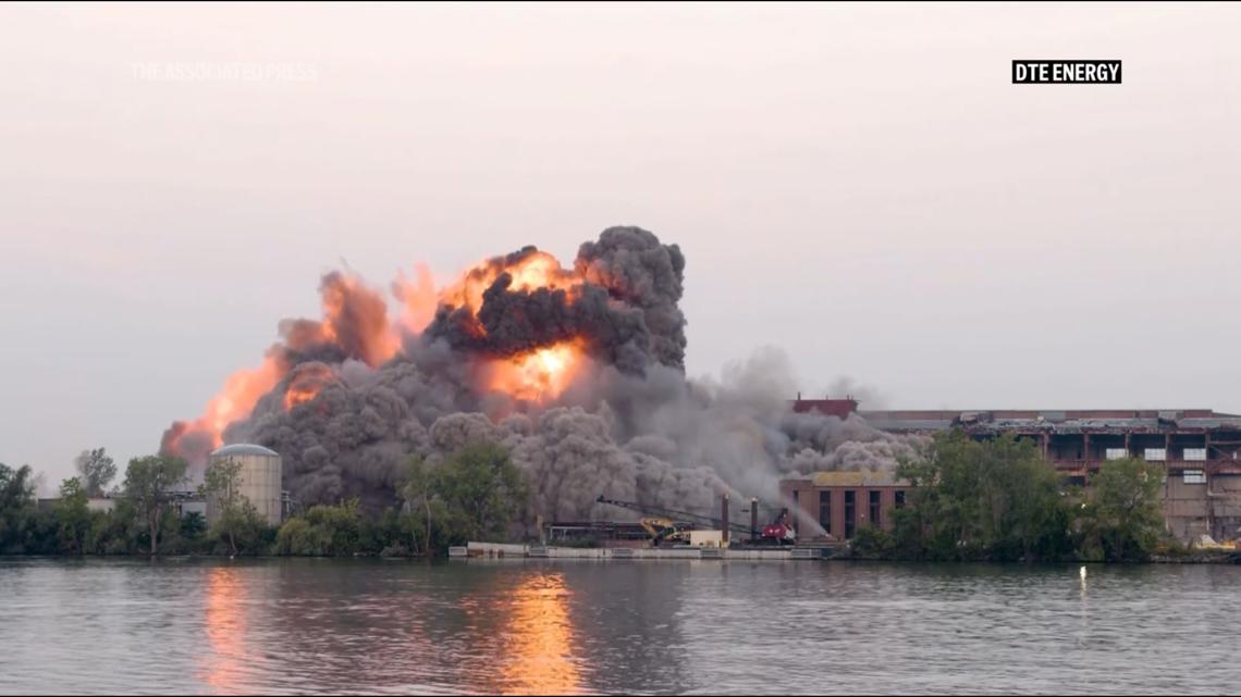 Shuttered Detroit-area power plant demolished by explosives [Video]