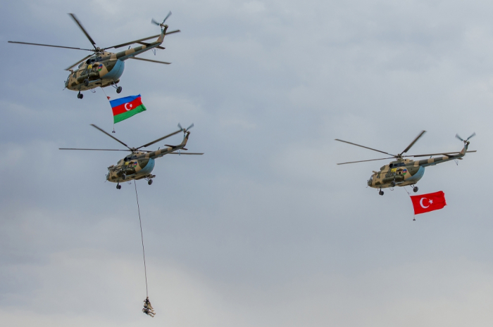 Azerbaijan releases footage of joint military exercises with Turkey [Video]