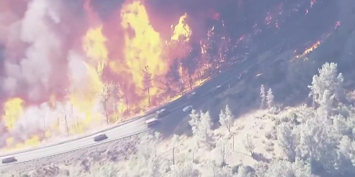 Park Fire burns near highway [Video]