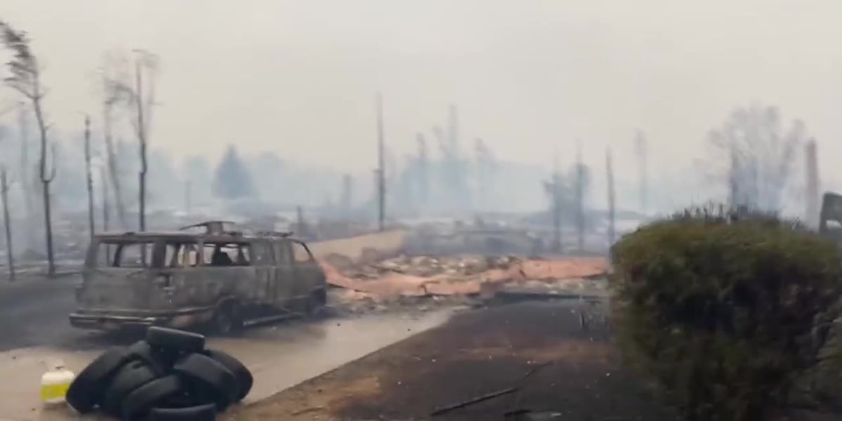RAW: Wildfire leaves ruins near World Heritage Site [Video]